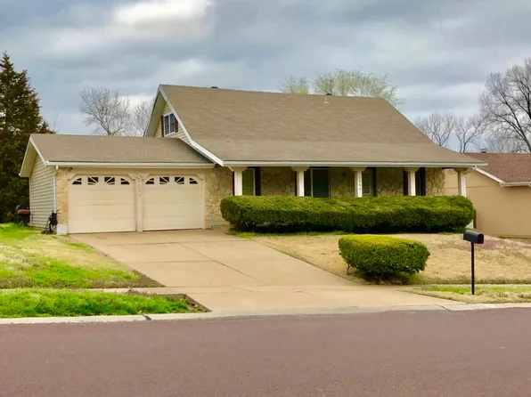 4793 Bristol Rock Rd, Florissant, MO 63033