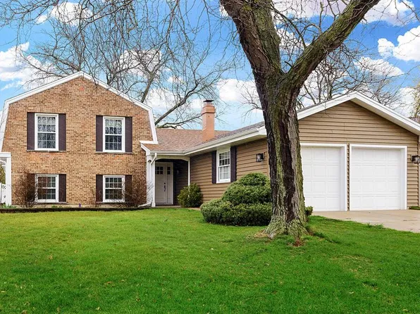 297 Byron Ave, Bloomingdale, IL 60108