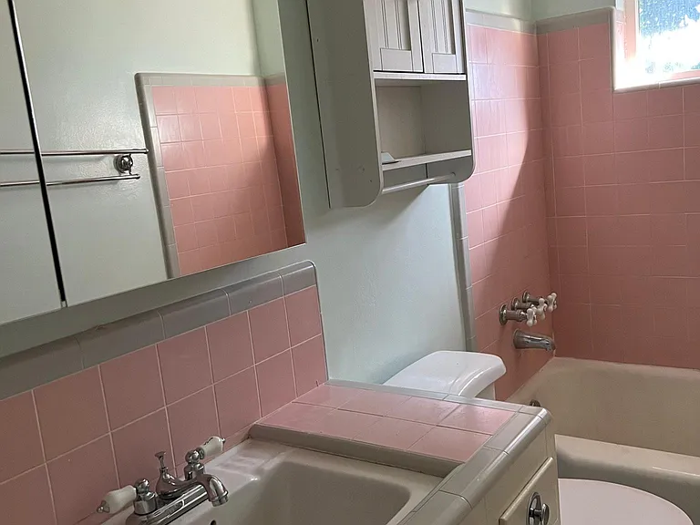 4239 E Flower St — Photo 34