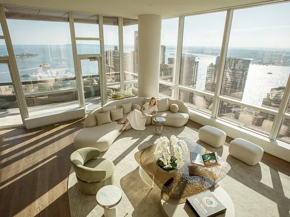77 Greenwich St #Penthouse, New York, NY 10006