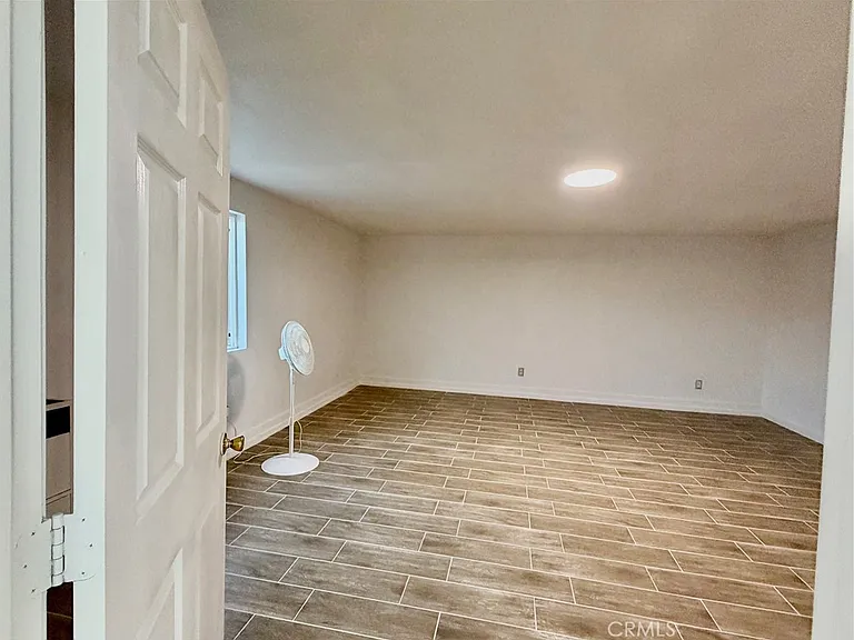 1012 S Almansor St #B — Photo 9