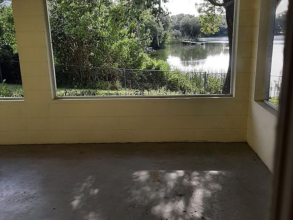 2nd image of 1710 Sunrise Dr