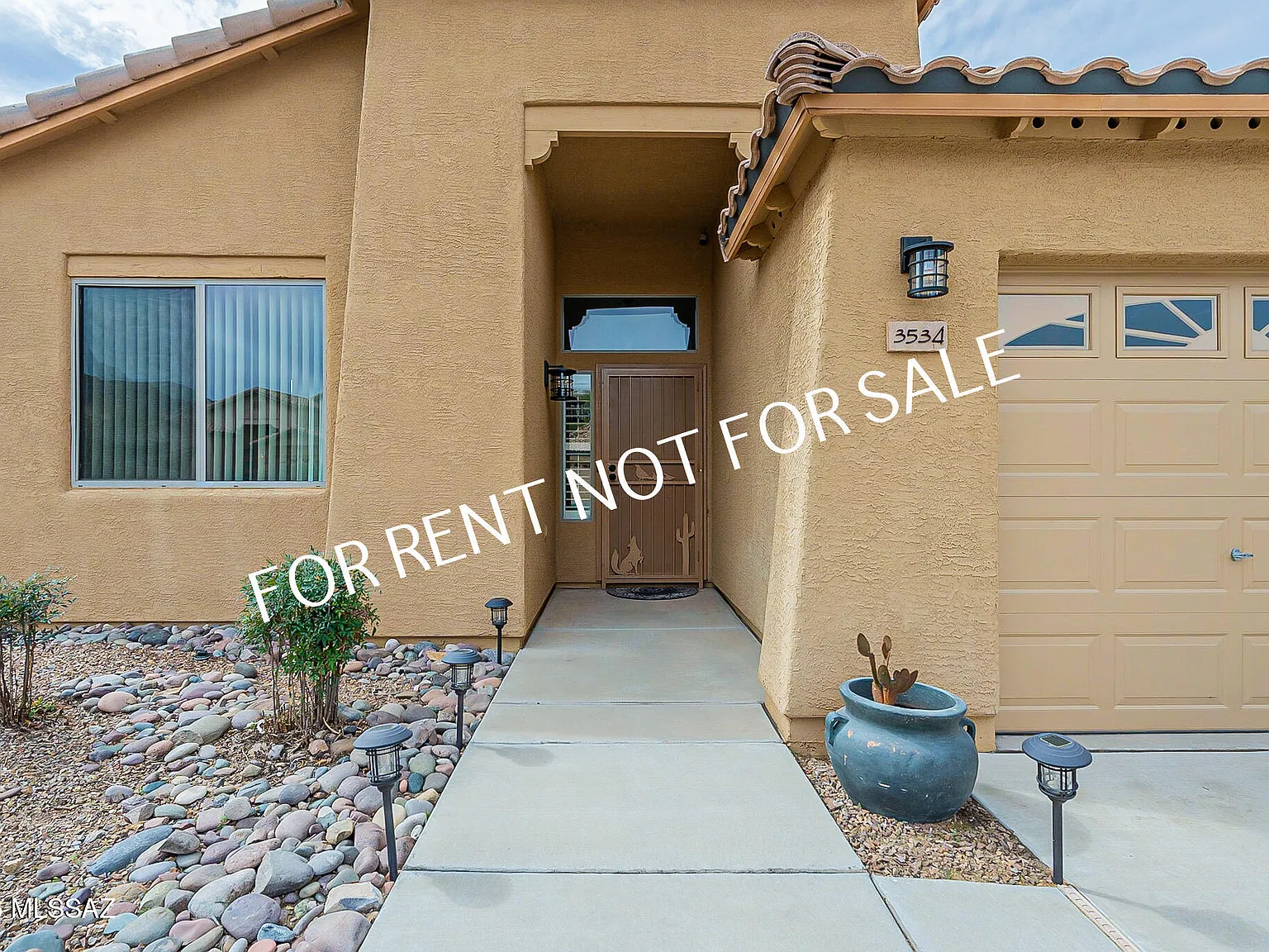 3 bed, 2.0 bath, 2086 sqft, $2,199 — Photo 2