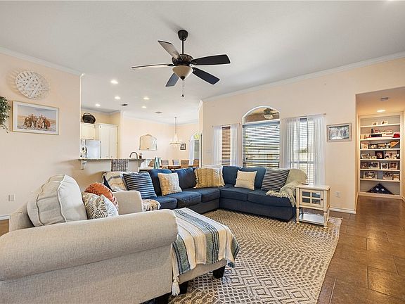 2nd image of 3705 Holland Drive