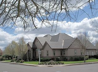 2913 Edgewater Dr, Eugene, OR