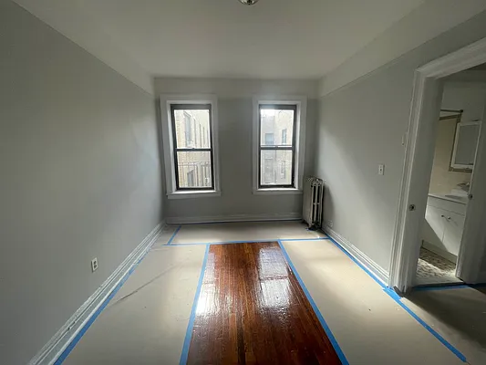 Rented by Queens Apartments Realty LLC | media 6