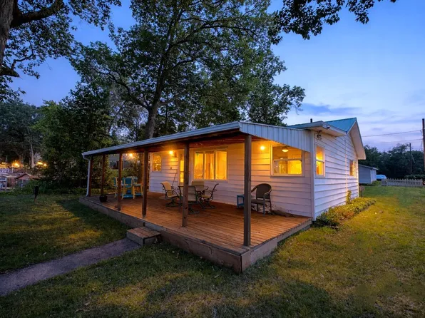 3342 N Shore Acres Ct, Monticello, IN 47960