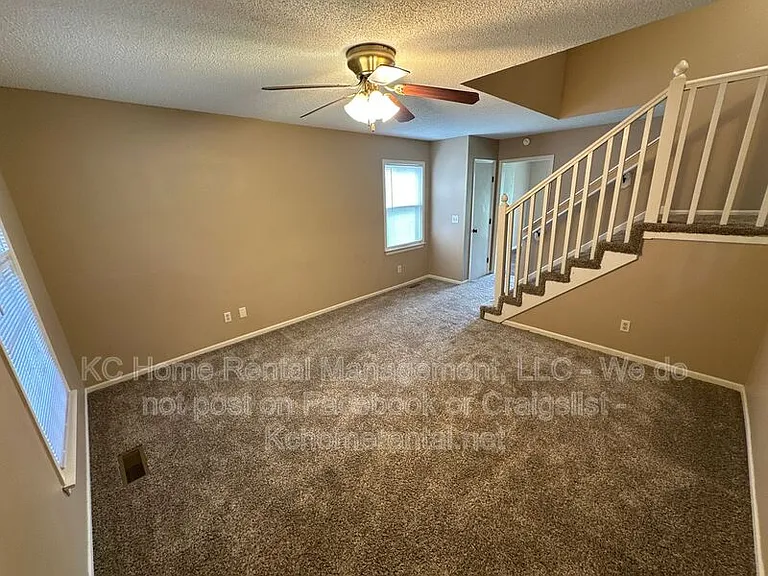 413 Lee Dr — Photo 11