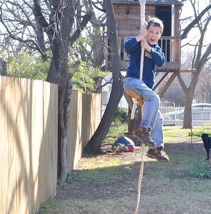 Zip line off tree house