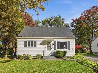 116 Lansdale Rd, East Syracuse, NY 13057