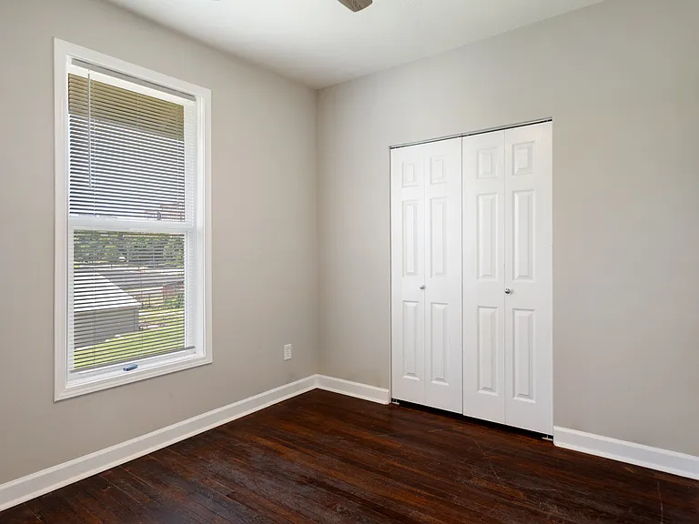 3032 Wayne Ave — Photo 22