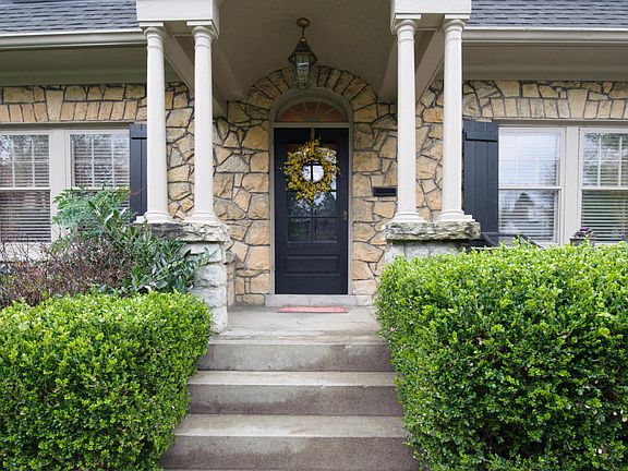 4th image of 1708 Trevilian Way