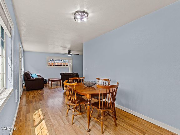 4th image of 31 Selah Naches Rd