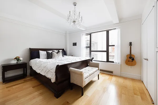 Sold by Compass | media 4