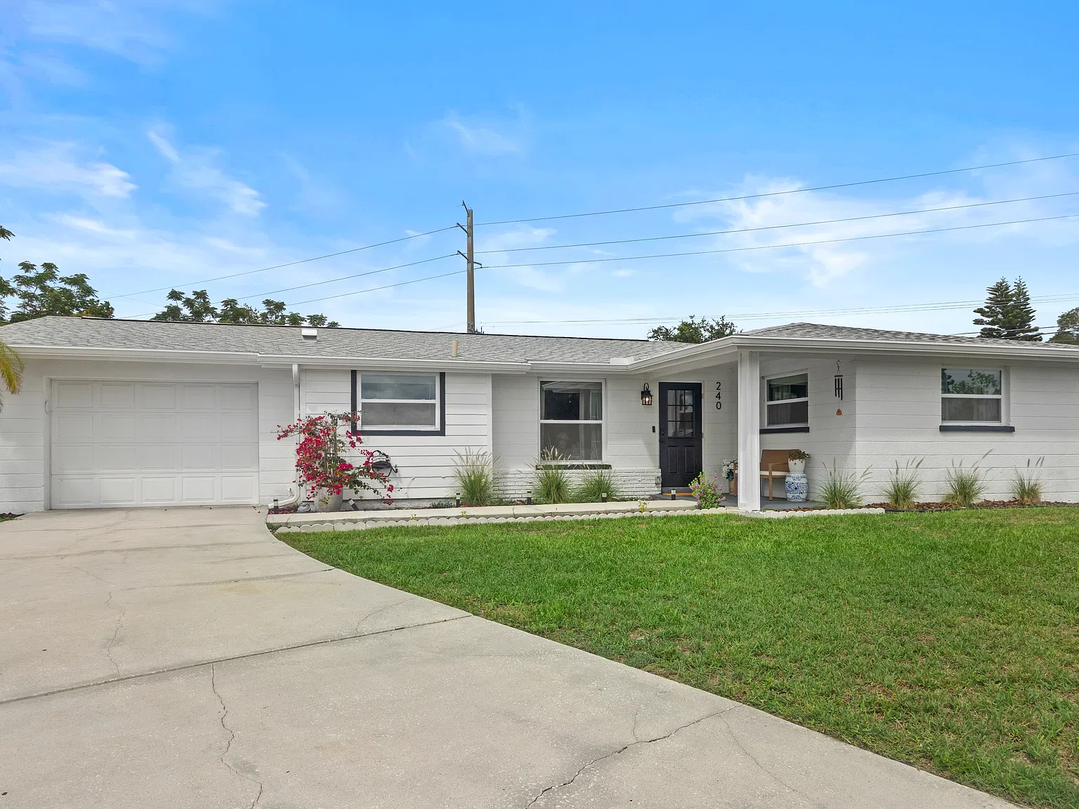 3 bed, 1327 sqft, $3,000 — Photo 3