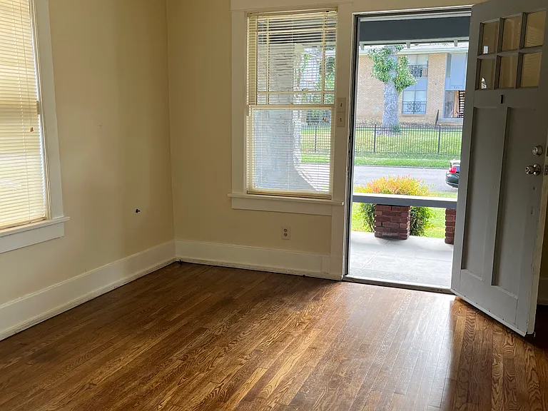 320 N Montgomery St #1 — Photo 7