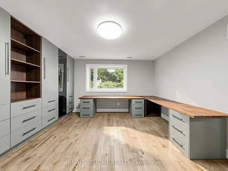 67 Bonnyview Dr — Photo 30