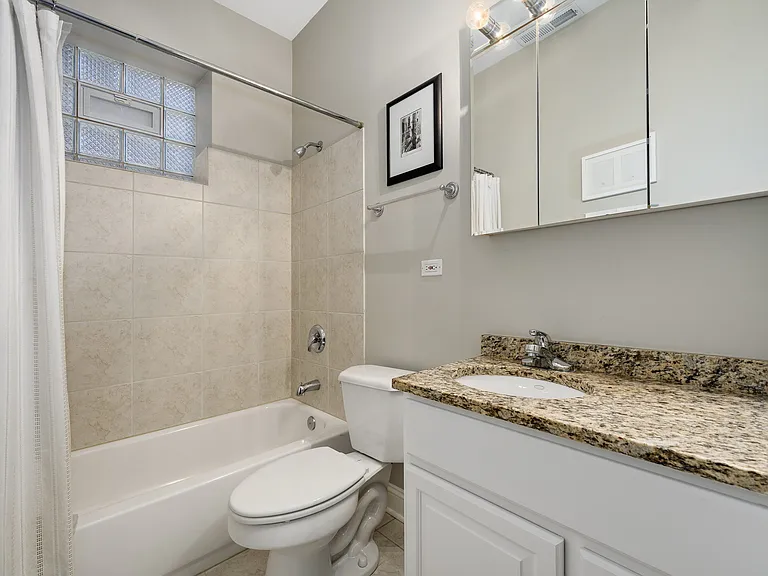 2512 W Thomas St #1 — Photo 18