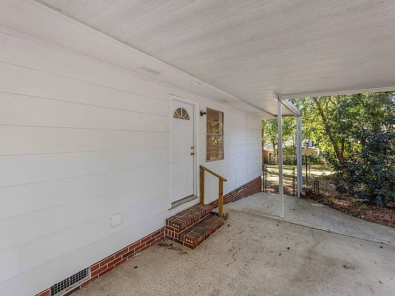 5th image of 4803 18th Ave