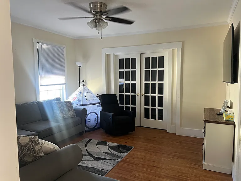 127-129 Maxfield St #127 — Photo 15