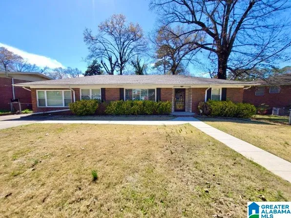 6604 Cherokee Dr, Fairfield, AL 35064