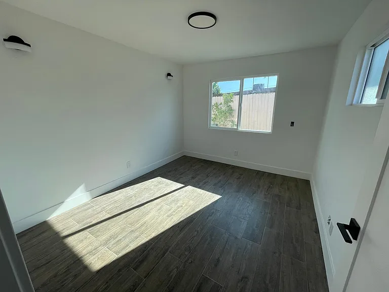 4809 Appleton St — Photo 8