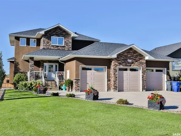 200 Clubhouse BOULEVARD E, Warman, SK S0K 4S1