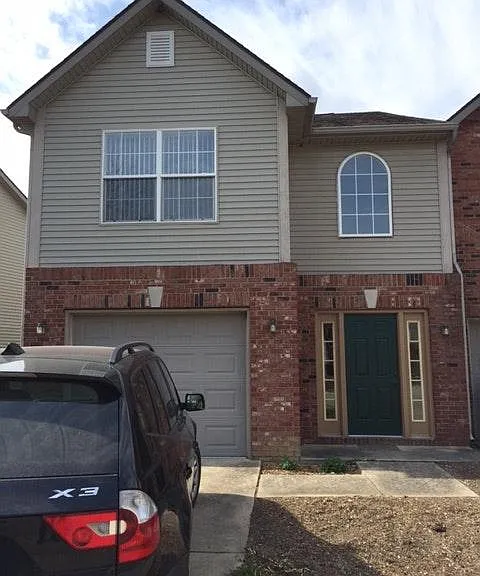 3110 Brunswick Ct S — Photo 2