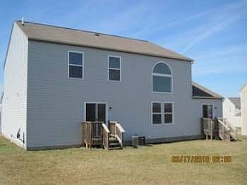 2nd image of 410 Cherry Hill Ct