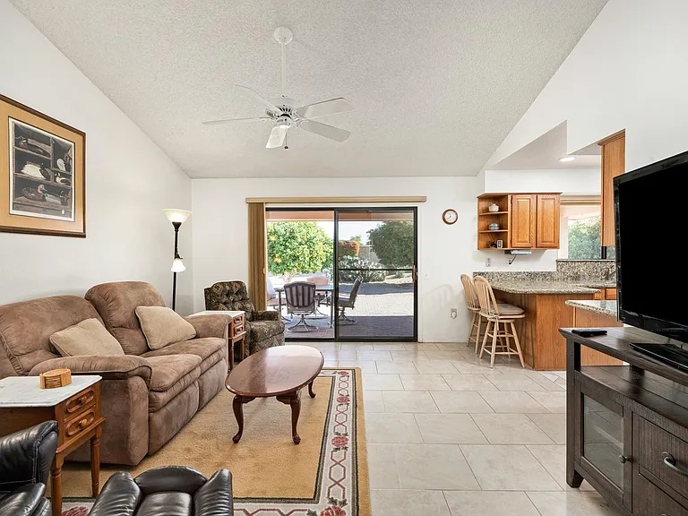 18015 N 137th Dr — Photo 10