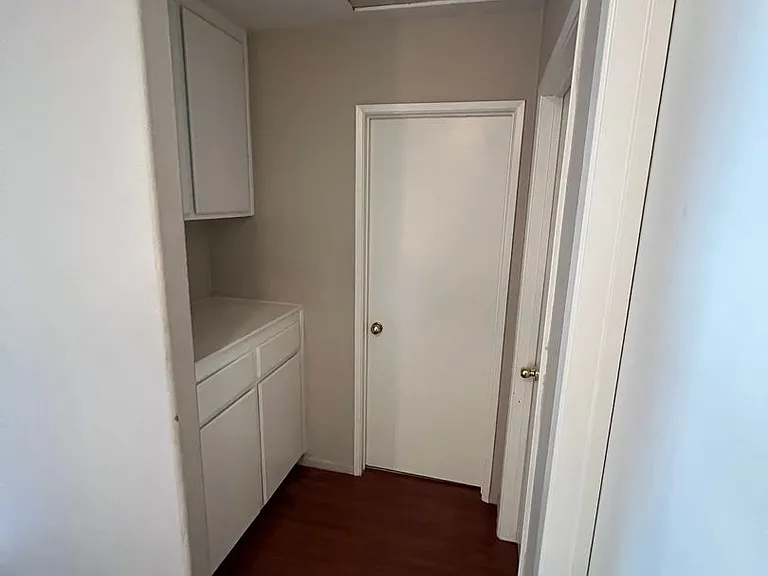 7834 Boxwood Ct — Photo 24