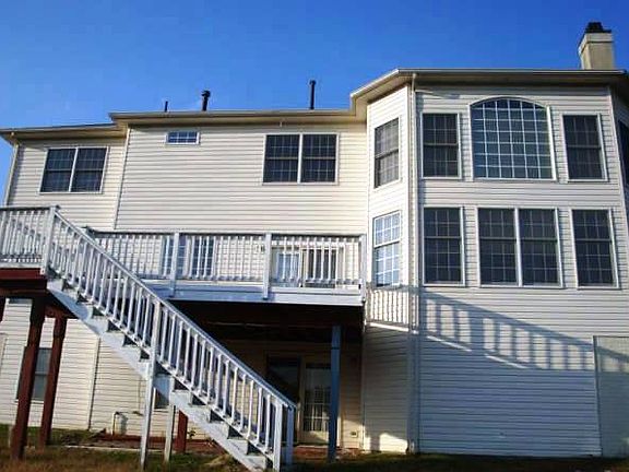 2nd image of 6936 Crossfield Ct