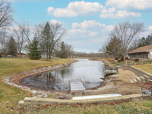 5th image of 3239 Greenwood Dr