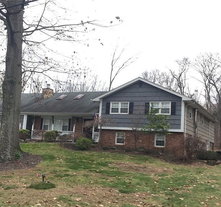 2nd image of 28 Underwood Rd