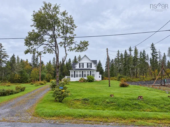 588 Isaacs Harbour Rd, Isaacs Harbour, NS B0H 1S0