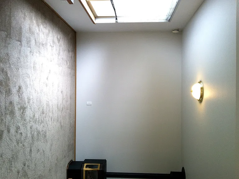 Big Rock Apartments (480 S Oak Harbor St.) — Photo 13