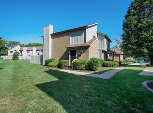 3253 Pebblebrook Ln, Cincinnati, OH 45251
