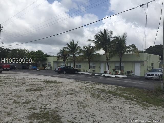 1st image of 1113 19th Ave N APT 5