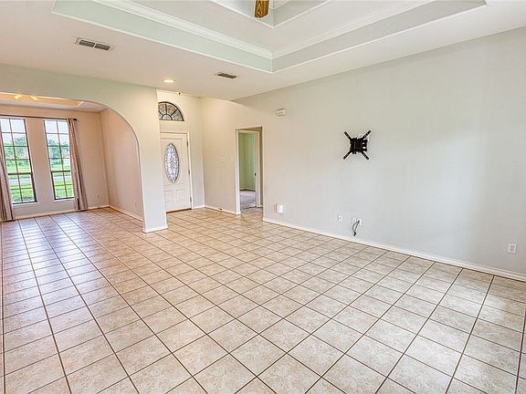 3rd image of 11321 Brendel Ln