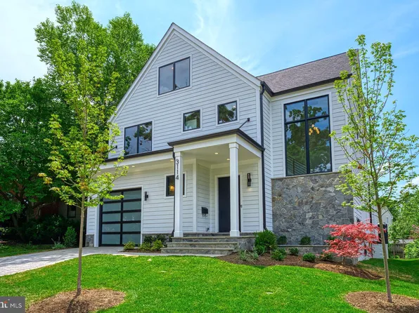 3114 1st St N, Arlington, VA 22201