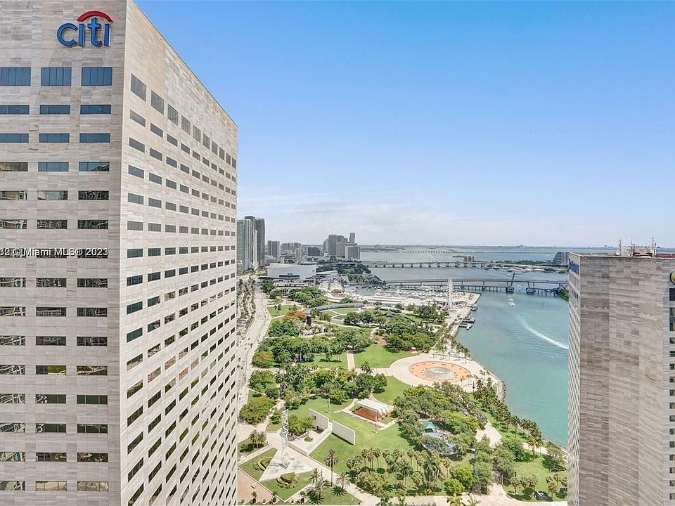 1st image of 325 Biscayne Blvd #4018