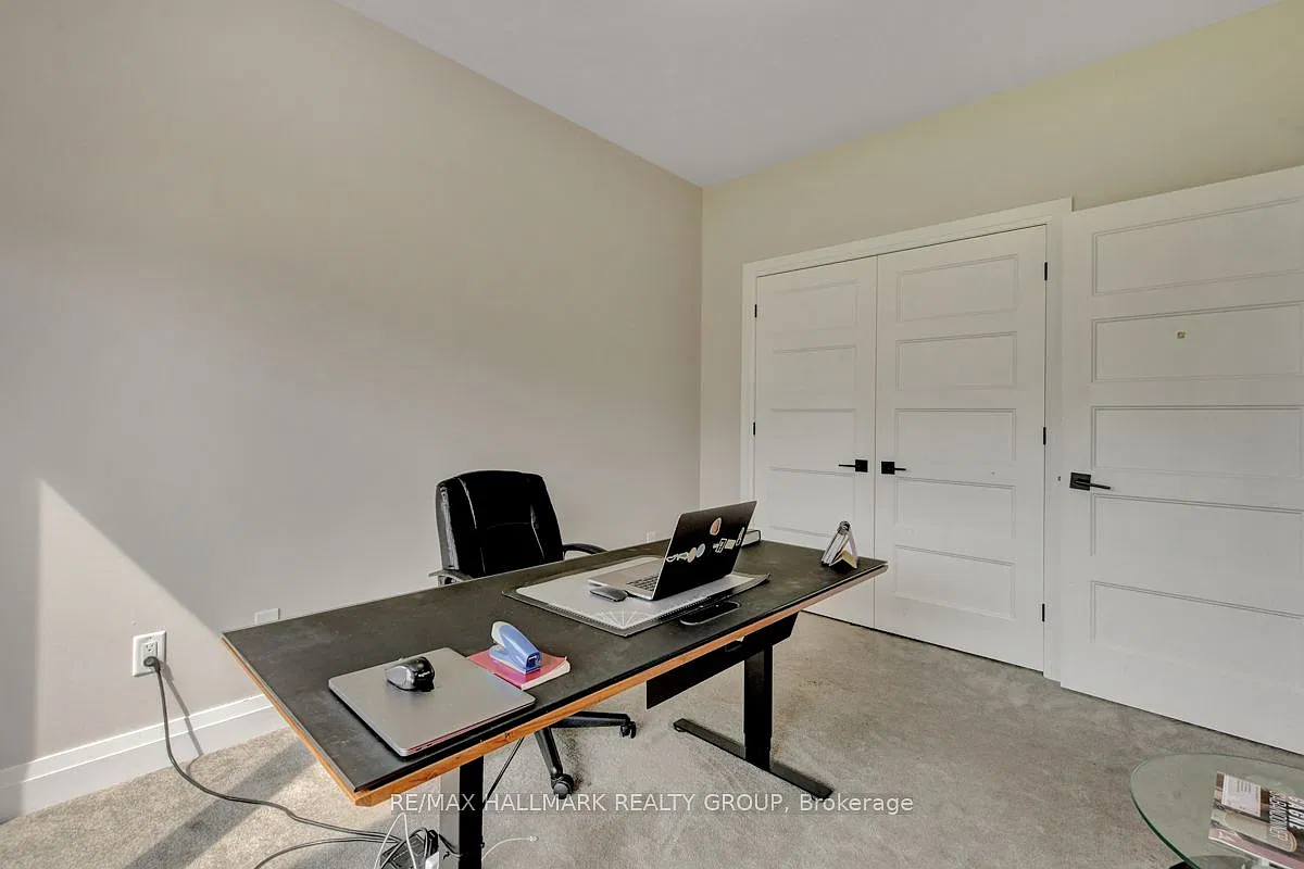 5 bed, $3,350 — Photo 4