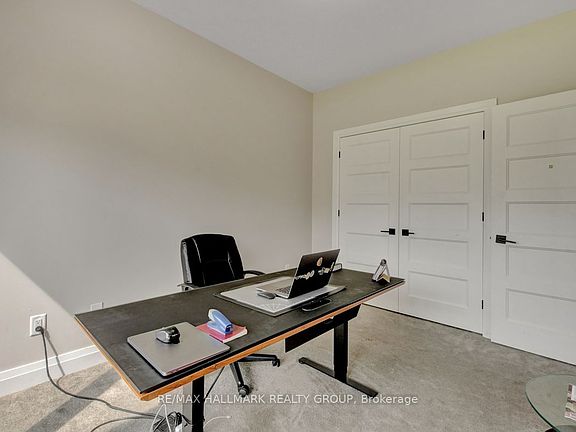 4th image of 1228 Avignon St