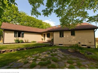 16 Dodge Mountain Rd, Rockland, ME 04841