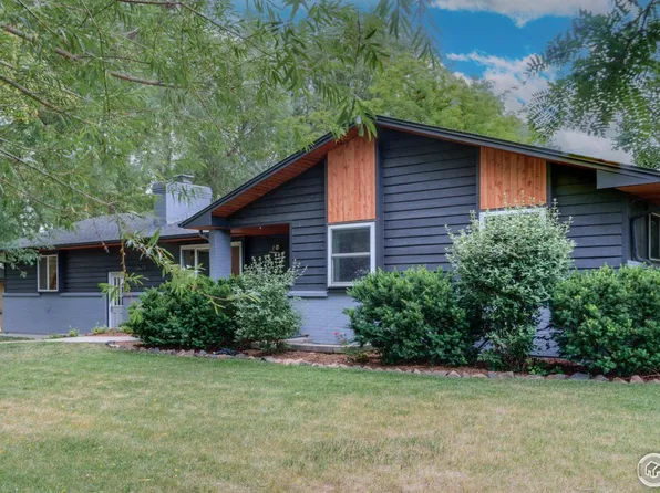 5624 Pioneer Rd, Boulder, CO 80301