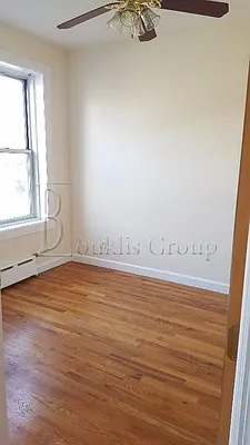 Rented by Bouklis Group | media 5