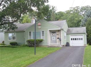 510 Meadow Rd, Syracuse, NY 13219