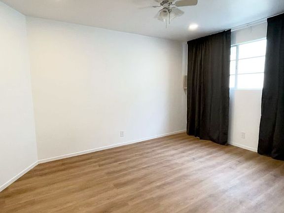4th image of 1227 N Hayworth Ave APT 9