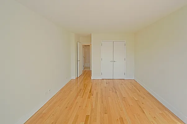 Rented by Stonehenge NYC LLC | media 6