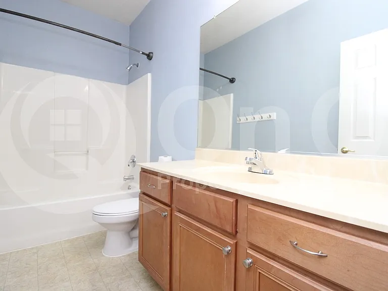 1199 E Browning Pl — Photo 21